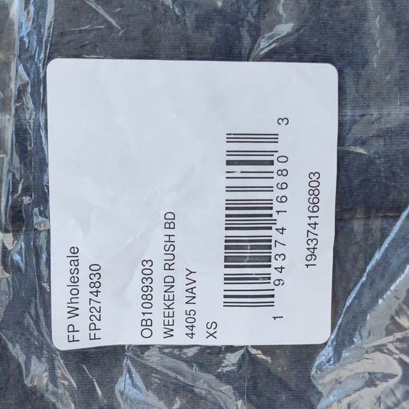 NEW $58 Free People Weekend Rush Top - Picture 6 of 12